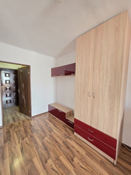 Theodor Pallady/piata Trapezului,3minute metrou